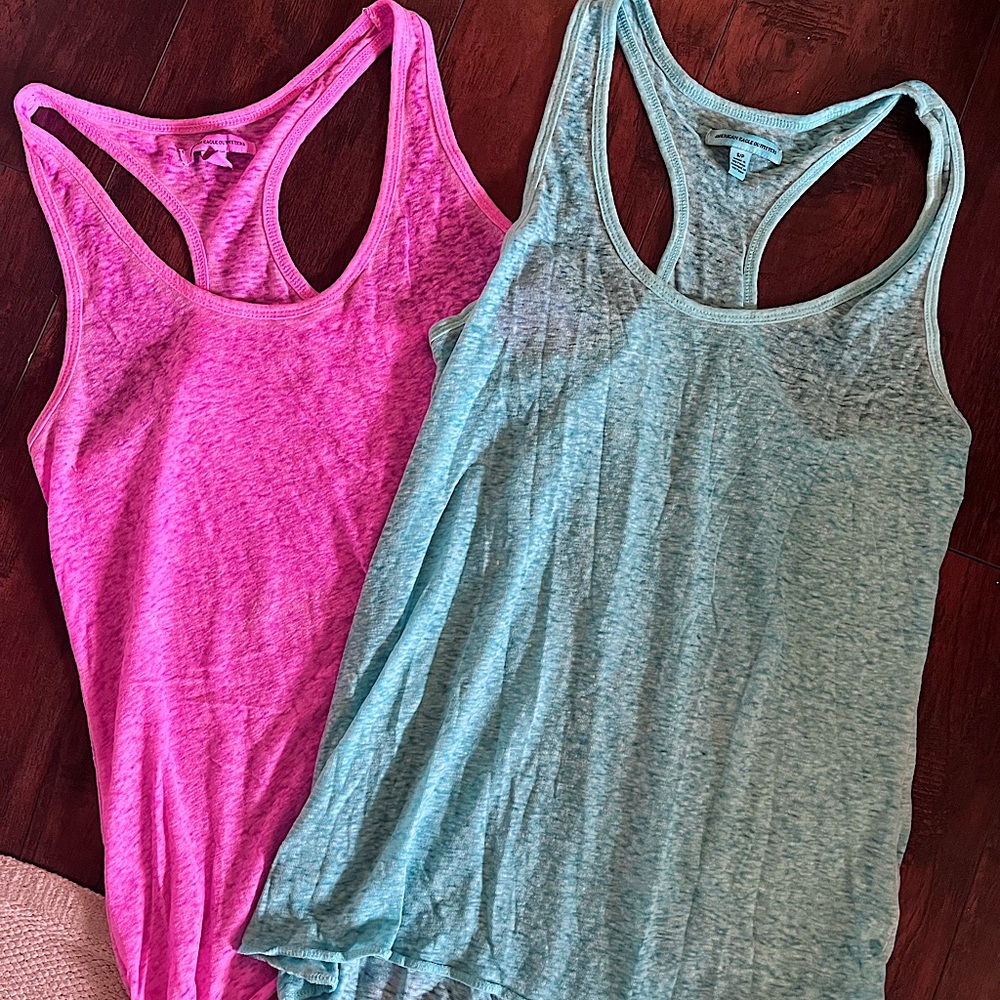 SET OF 2, LIKE NEW American Eagle Tank Tops, Size Small